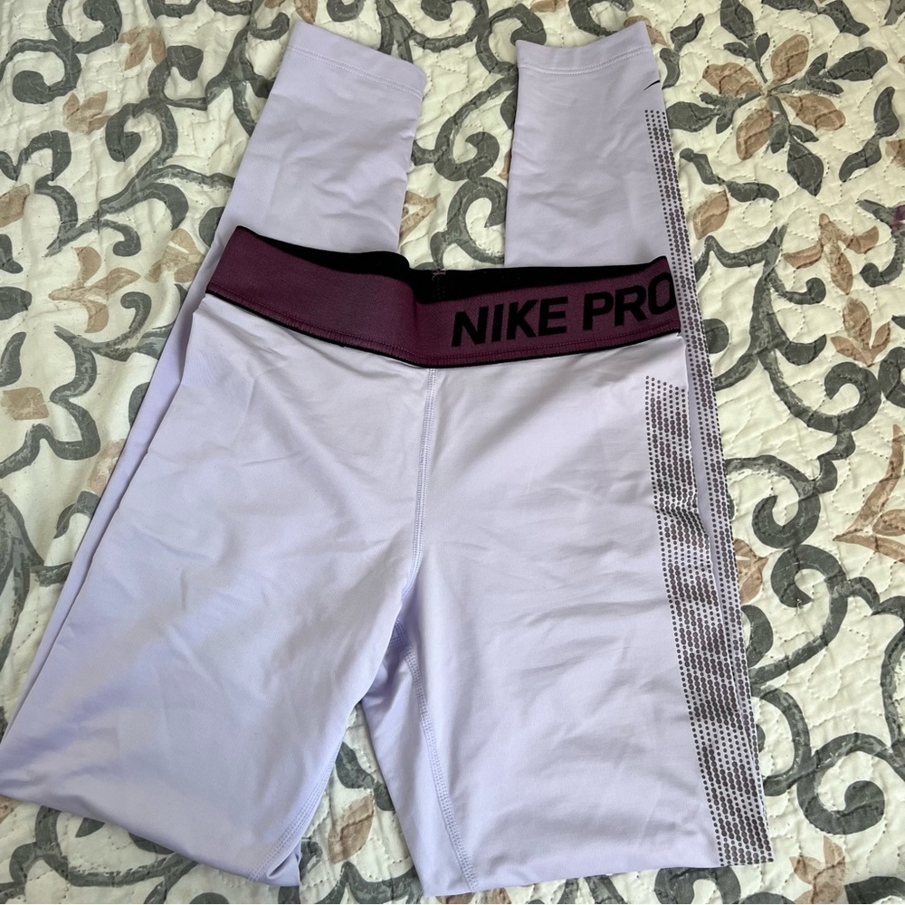 Nike Pro dri-fit leggings